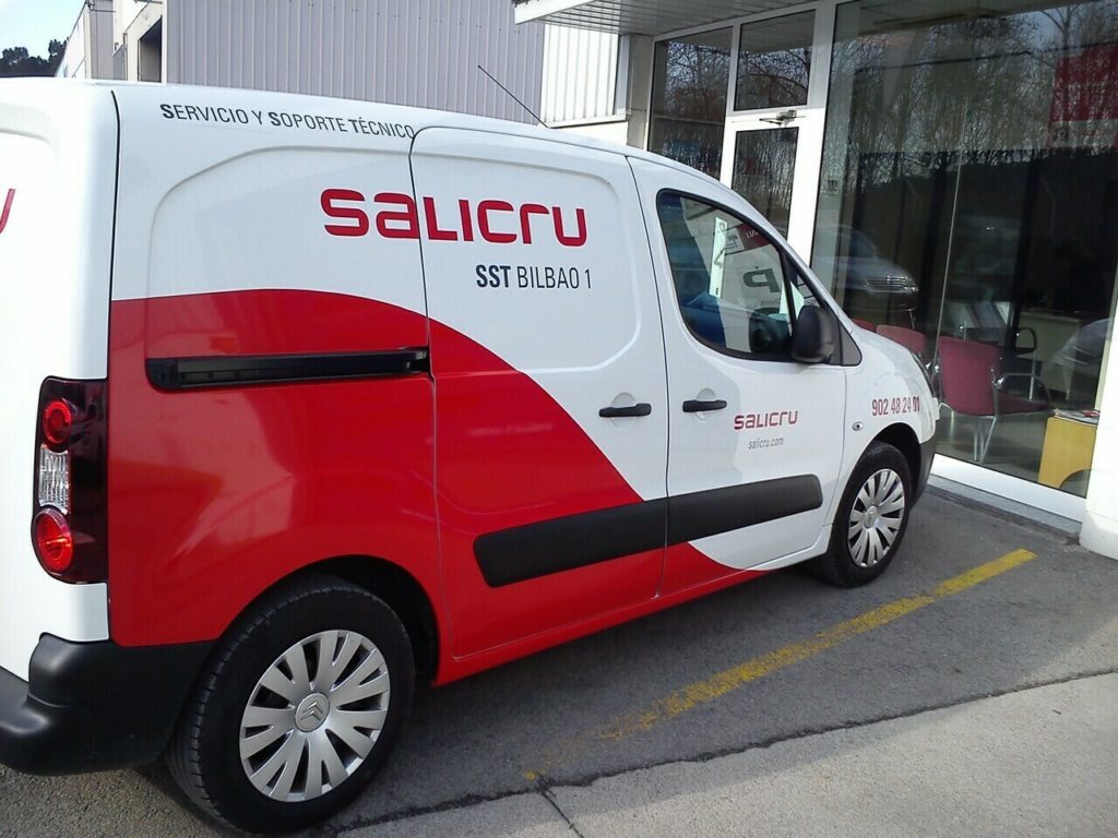 retolacio-flota-vehicles-salicru-02