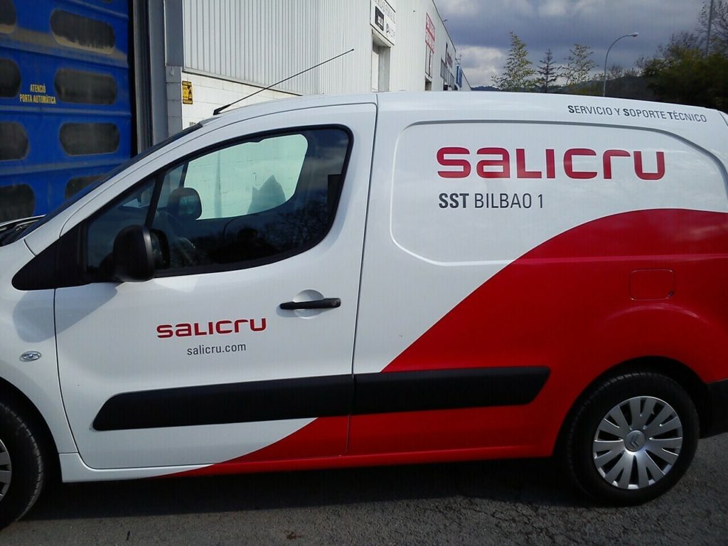 retolacio-flota-vehicles-salicru-09