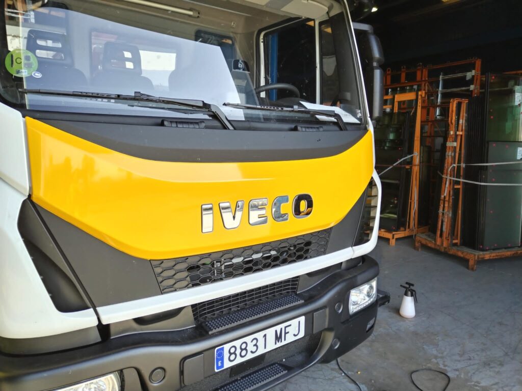 retolacio-flota-vehicles-soluglass-05
