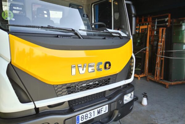 retolacio flota vehicles soluglass 05 - Rotulación Barcelona