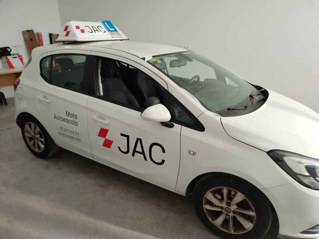 rotulacion-autoescuela-jac-10