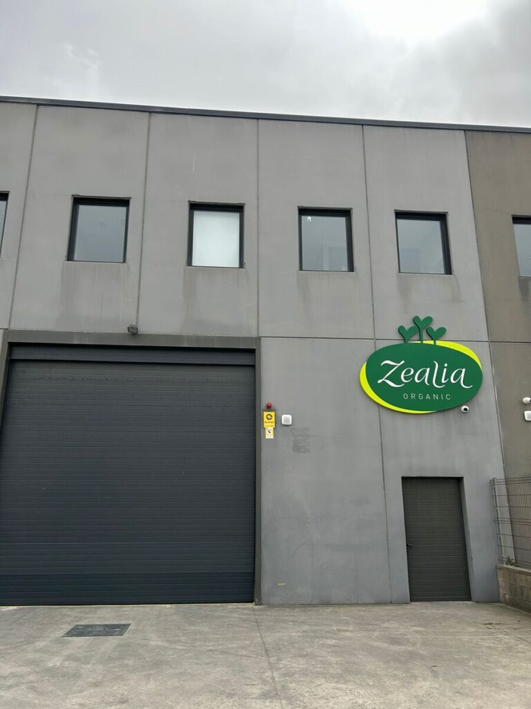 zealia-03