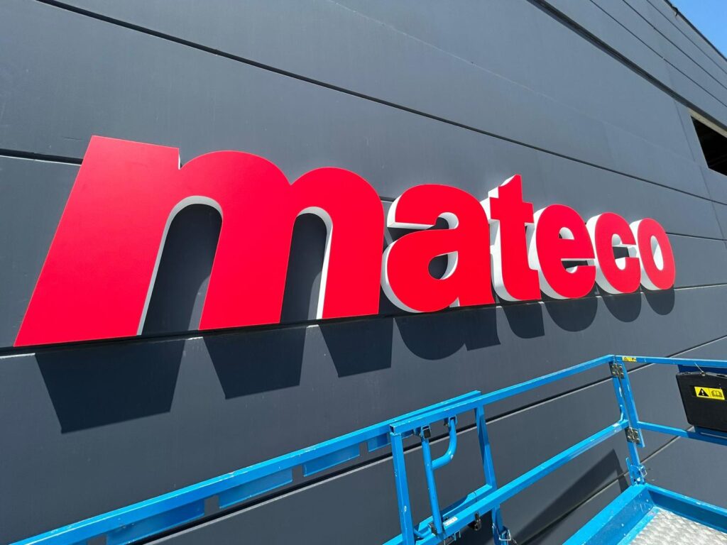lletres-corpories-grans-dimensions-mateco-montmelo-03